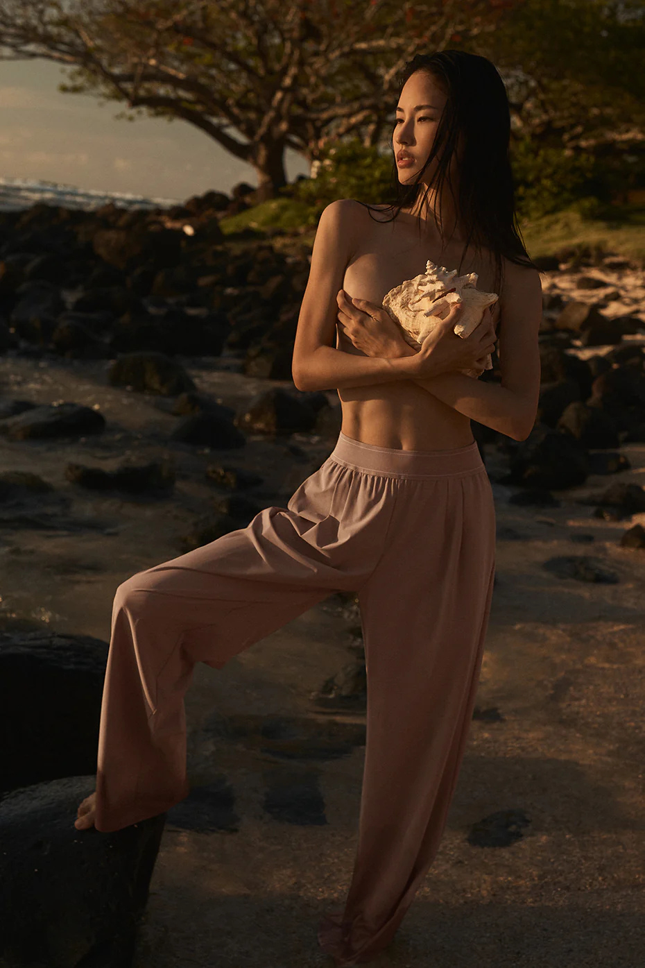 Cropped Suit Pants with Elastic Waistband